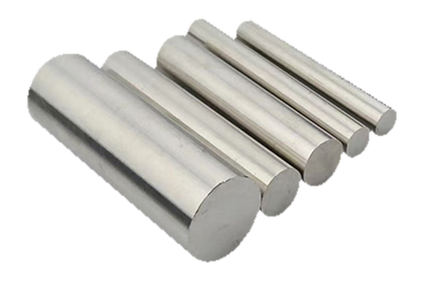 Stainless steel round bars ready for processing