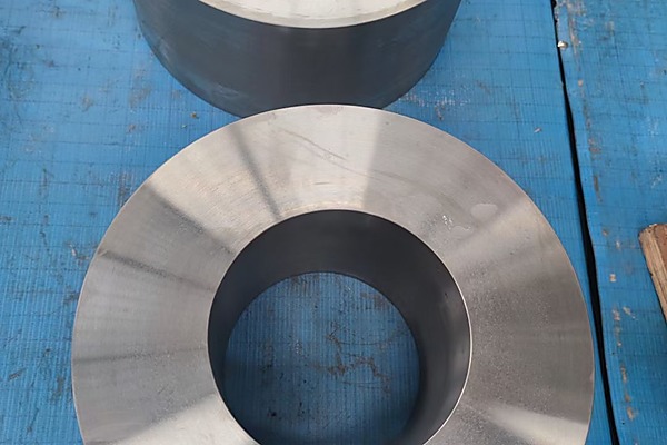 Grade 23 Ti-6Al-4V ELI titanium forging rings and precision stock