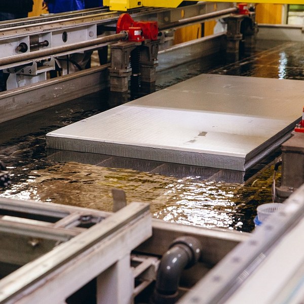Titanium plate cutting process with edge allowance control