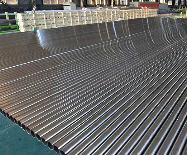 Sanitary stainless steel tubing for food beverage pharmaceutical and hygienic processing