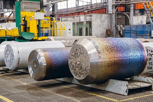 Titanium billet heating before hot forging