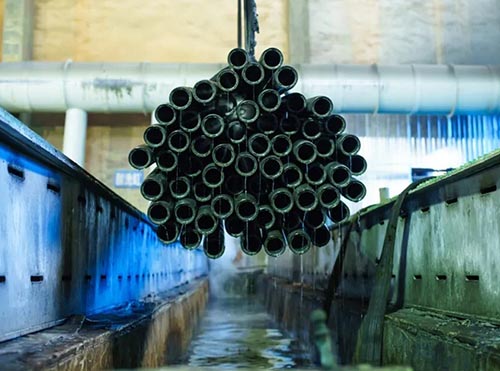 Stainless steel pipe and tube pickling process