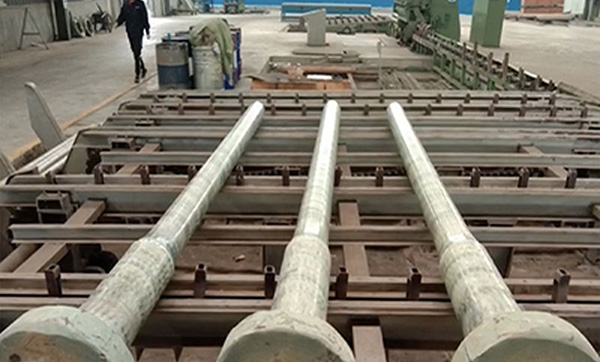 Titanium forged shaft and stepped titanium shaft