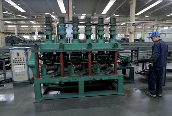 TiAlloy titanium tube straightening equipment