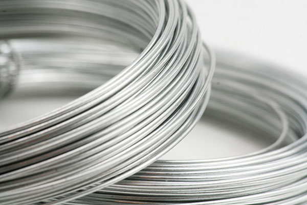 Mechanical tensile testing of titanium wire