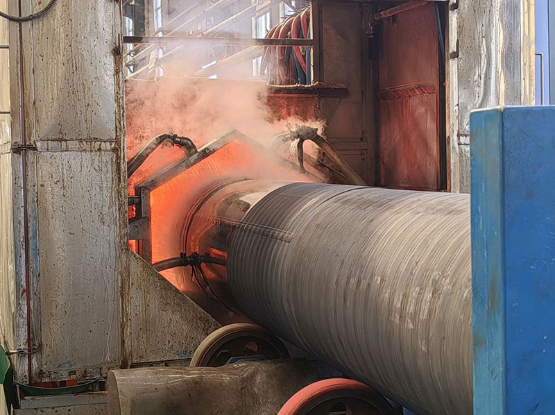 Stainless steel tube heat treatment during welded and cold drawn production